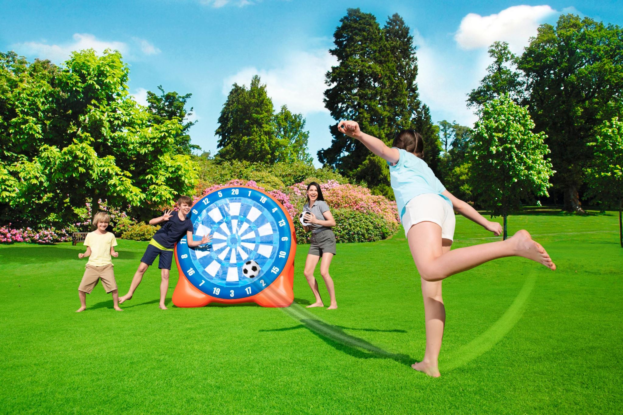 Bestway 1 Kickball Inflatable Dartboard + ZURU Robo Alive Shark Attack